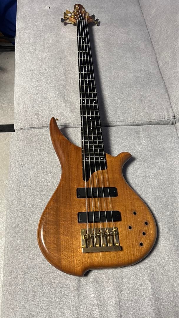 K*s様 【値下げ中】エレキベース tune TWB-5 訳あり