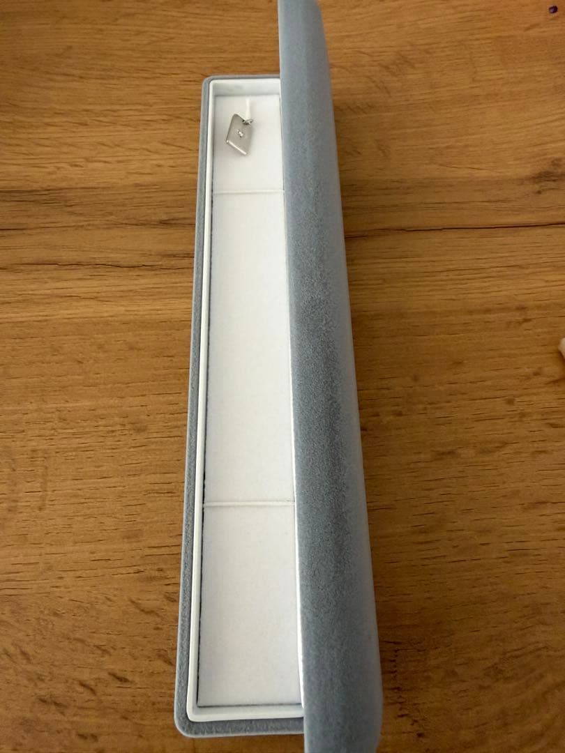 Pt999 純プラチナ ペンダントトップ ダイヤ0.05ct 約6.7g