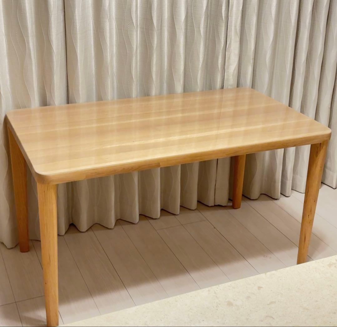 カリモク　オーク材(天然木) ダイニングテーブル 125×70×69