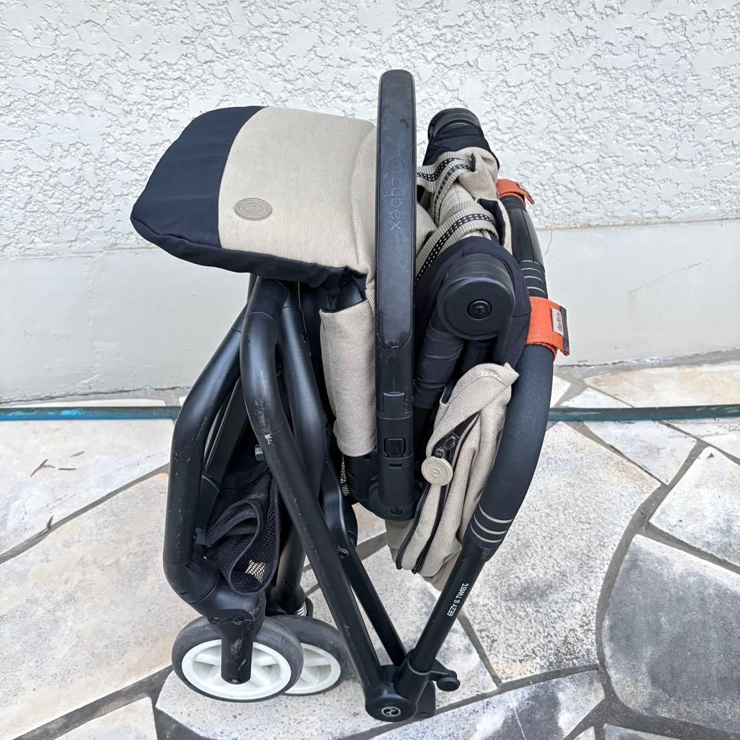 【美品】cybex サイベックス イージーS ツイスト2 ベージュ