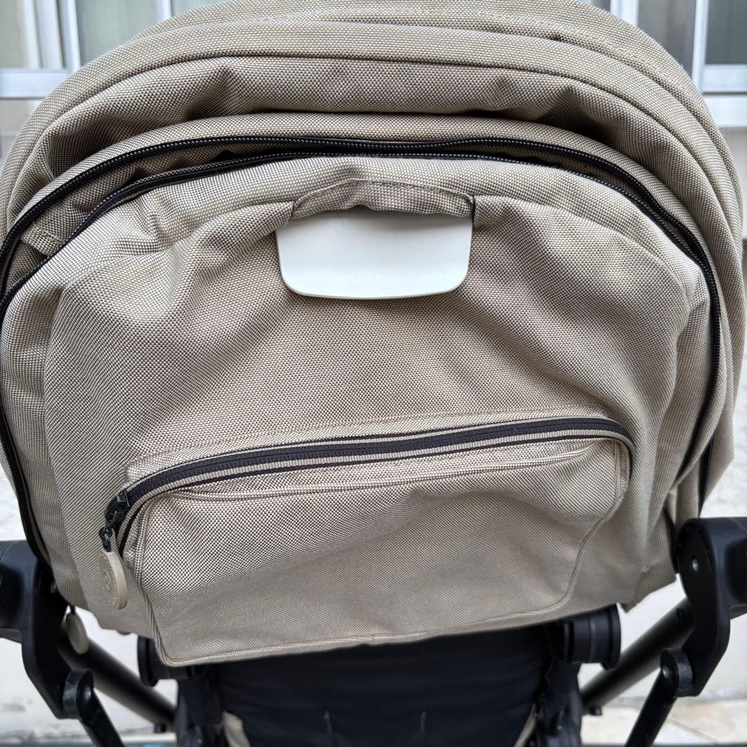 【美品】cybex サイベックス イージーS ツイスト2 ベージュ