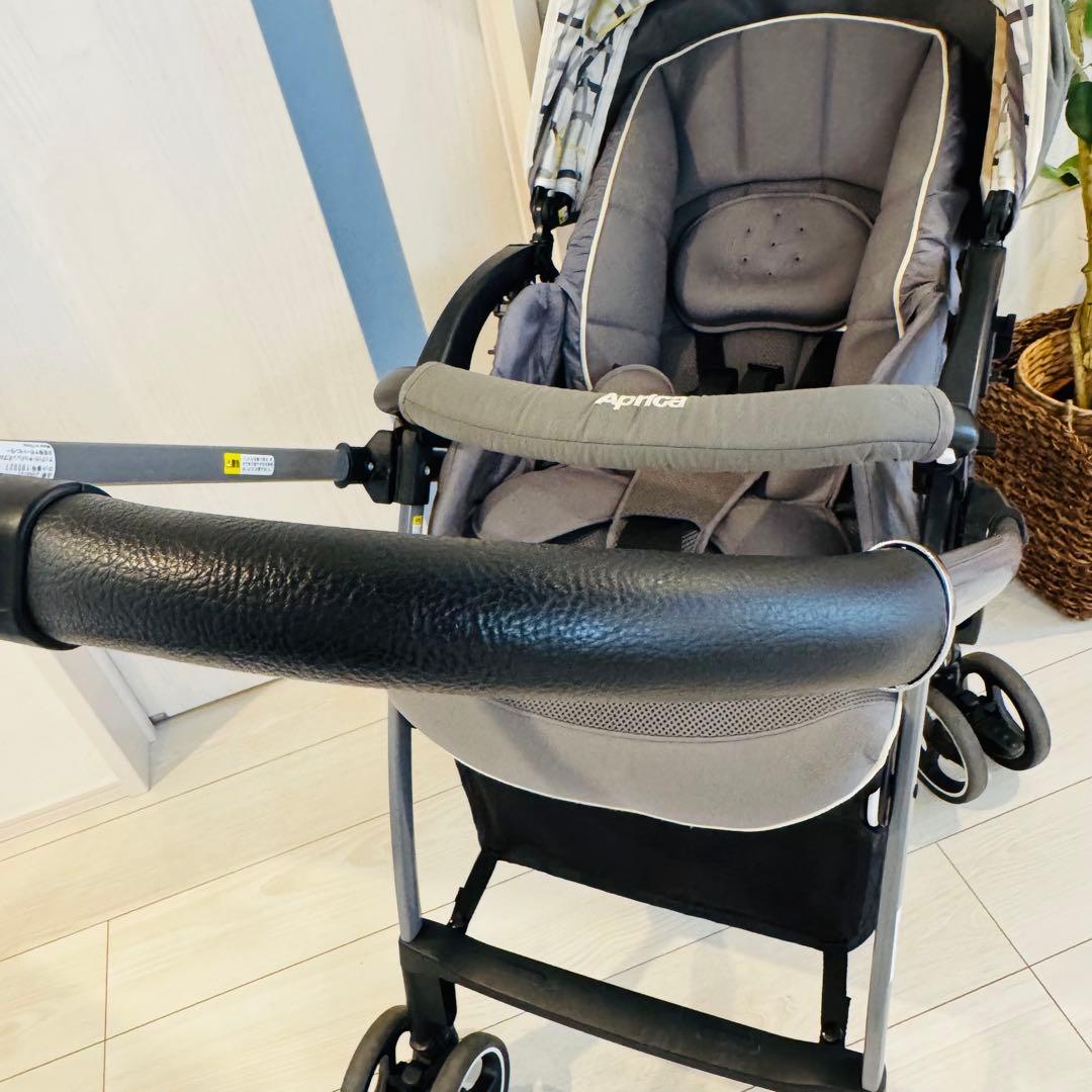 【美品】アップリカ　A型ベビーカー　ラクーナクッション