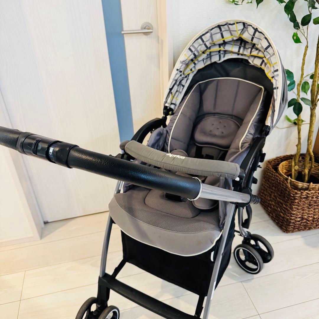 【美品】アップリカ　A型ベビーカー　ラクーナクッション