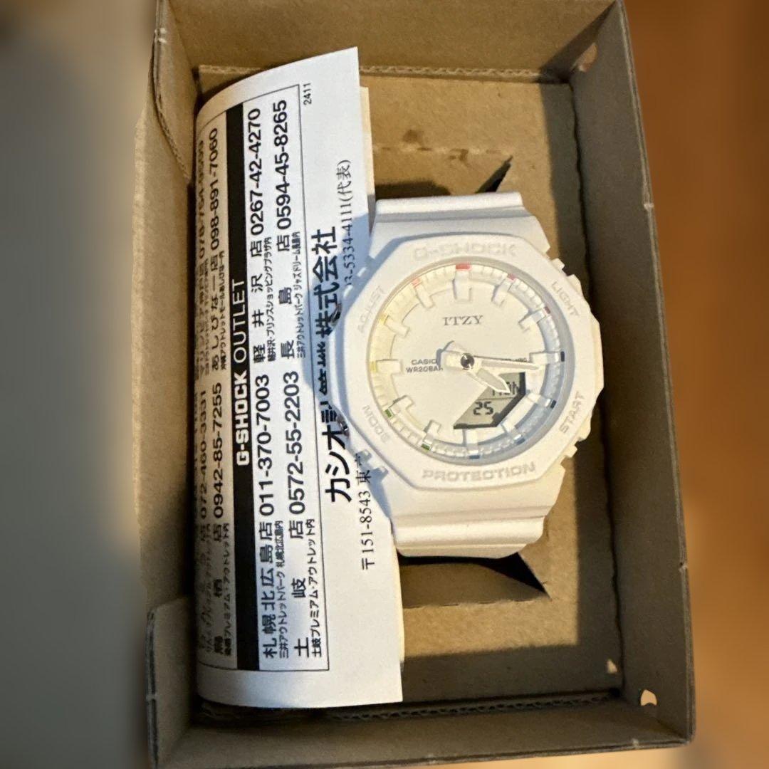 新品ITZY G-SHOCK GMA-P2100IT-7AJR ホワイト