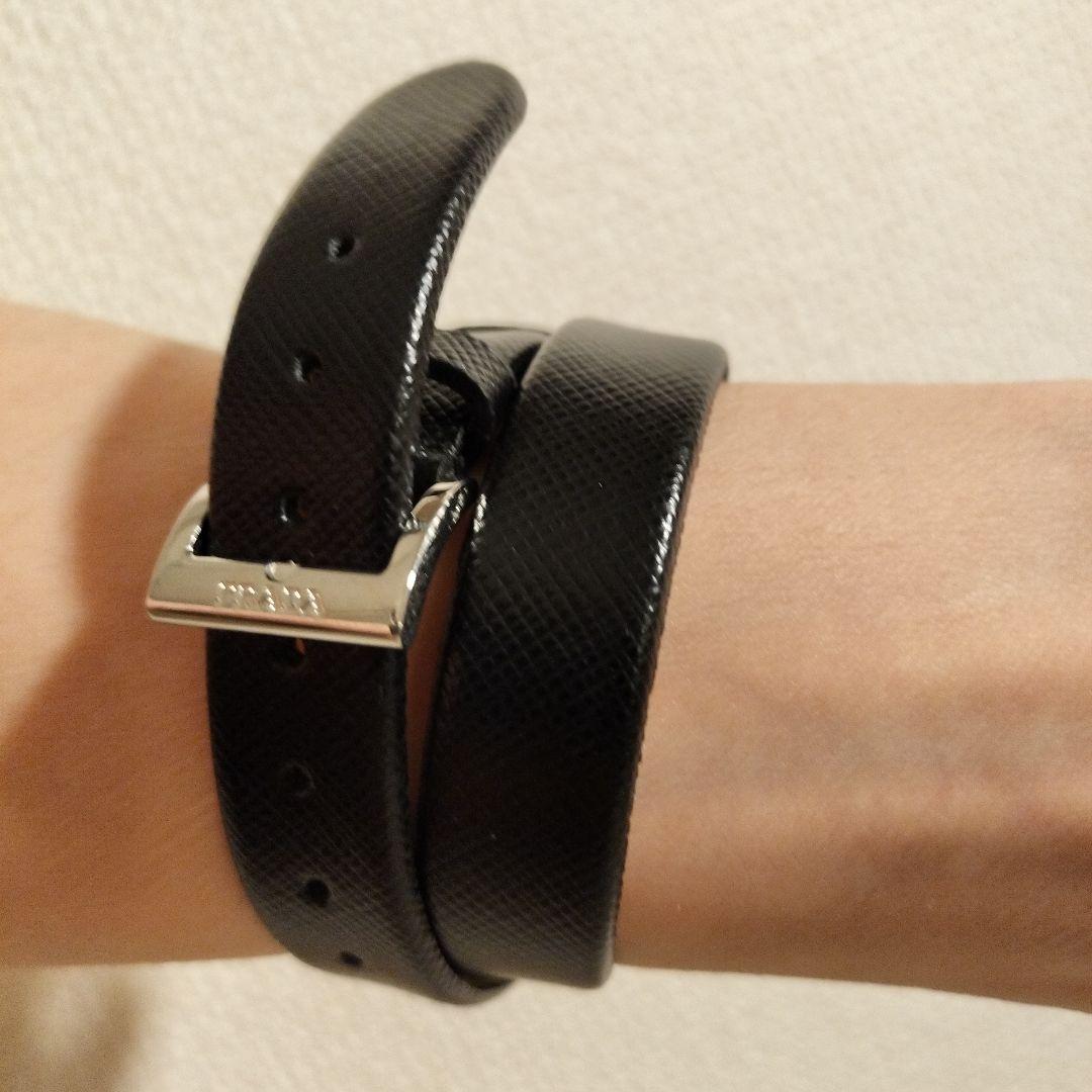 PRADA CENTURION ブラックレザーバングル