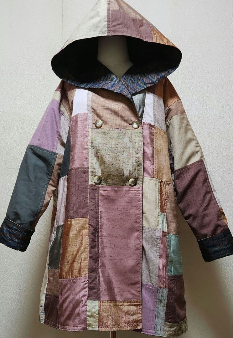 正絹7マルキ大島紬面と無地紬パッチワーク面のリバーシブルWフ－ドコ－ト