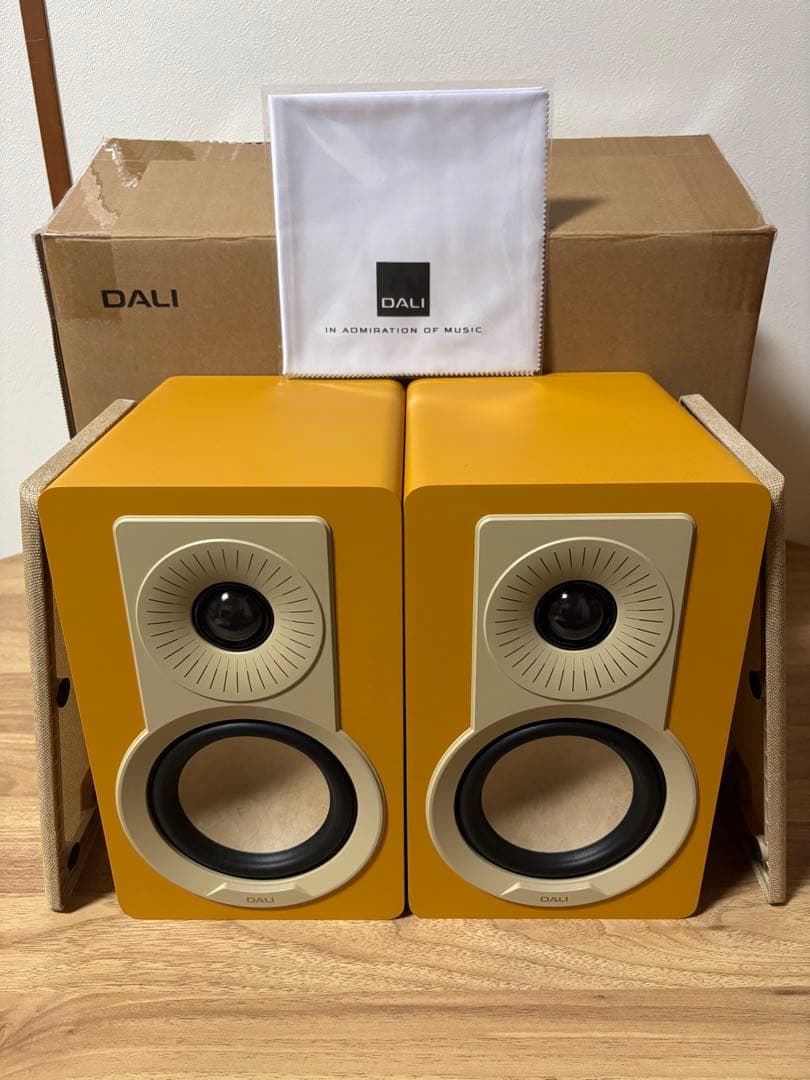 a*a様 DALI KUPID ゴールデンイエロー ブックシェルフスピーカー オ