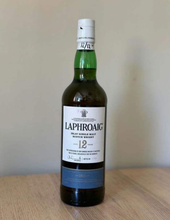 【新品・未開封】LAPHROAIG ラフロイグ 12年 北欧特定エリア限定