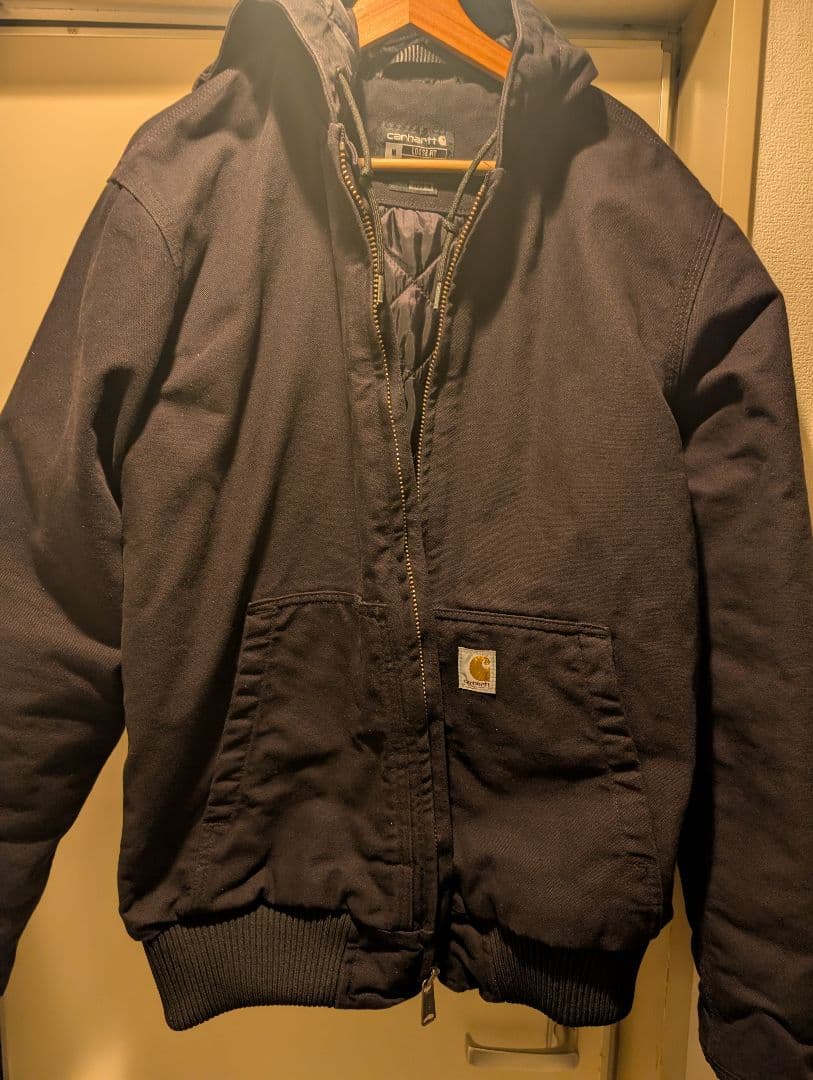 ほぼ新品‼️Carhartt アクティブジャケット Mサイズ ブラック