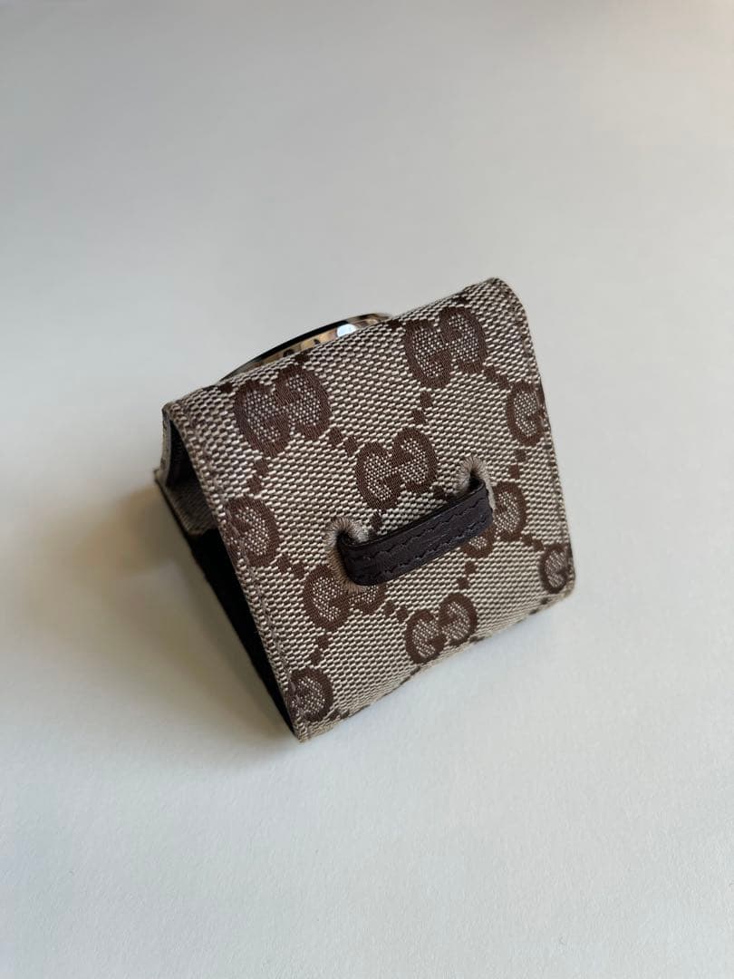☆作動品☆　GUCCI トラベルウォッチ　電池交換済