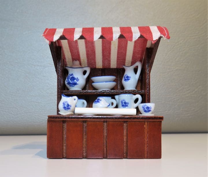 ロイターポーセリン　西ドイツ製　当時物　ミニチュア　アンティーク　ドールハウス