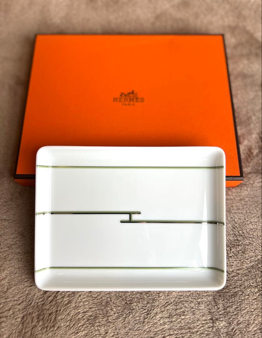 HERMÈS リズム スクエアプレート ホワイト×グリーン エルメス食器