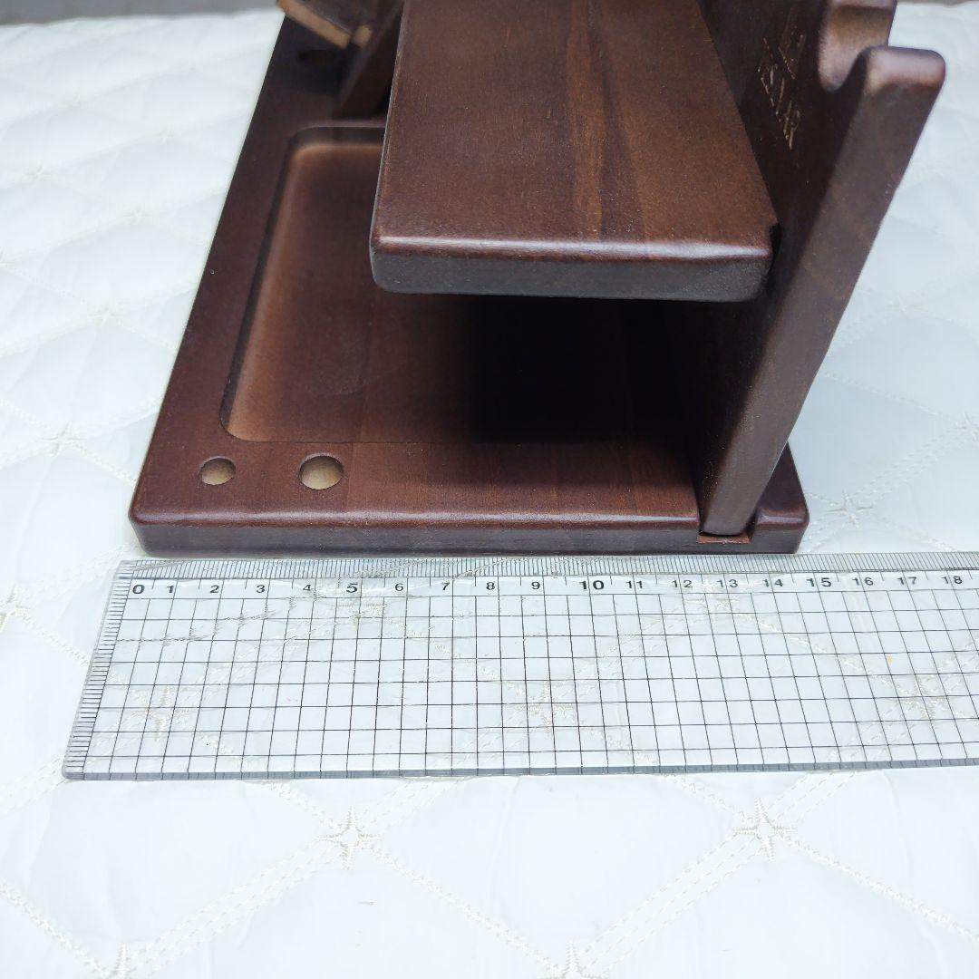 56* TESLYAR 木製スマートフォンスタンド