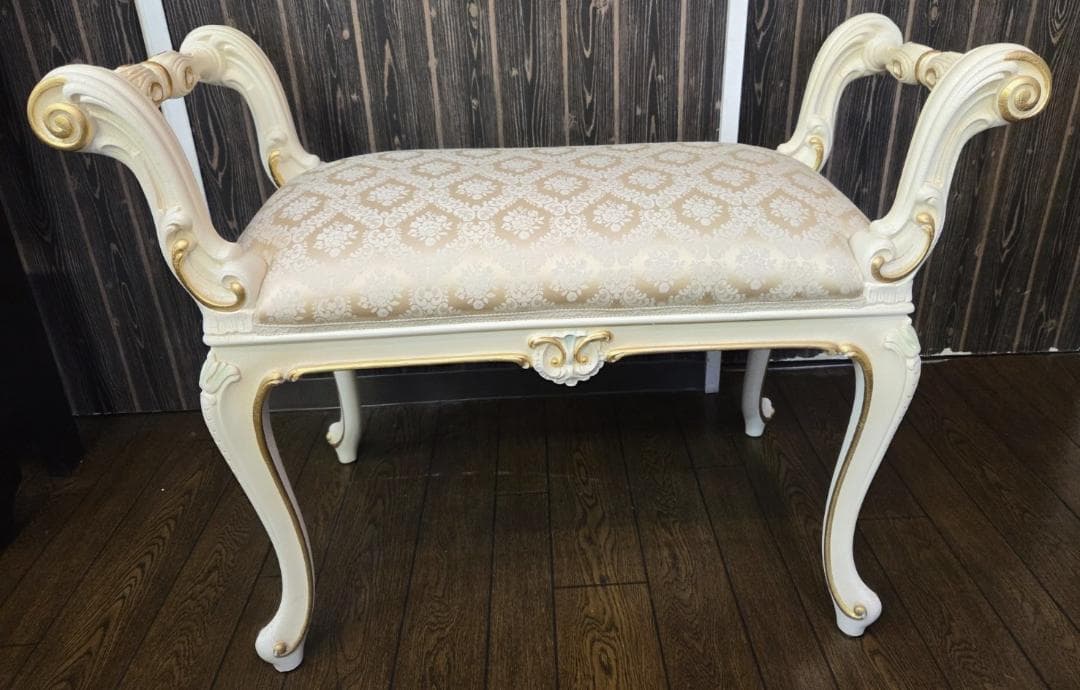 〈たのめる便・現状渡し〉SILIK シリックアンティーク スツール イタリア製