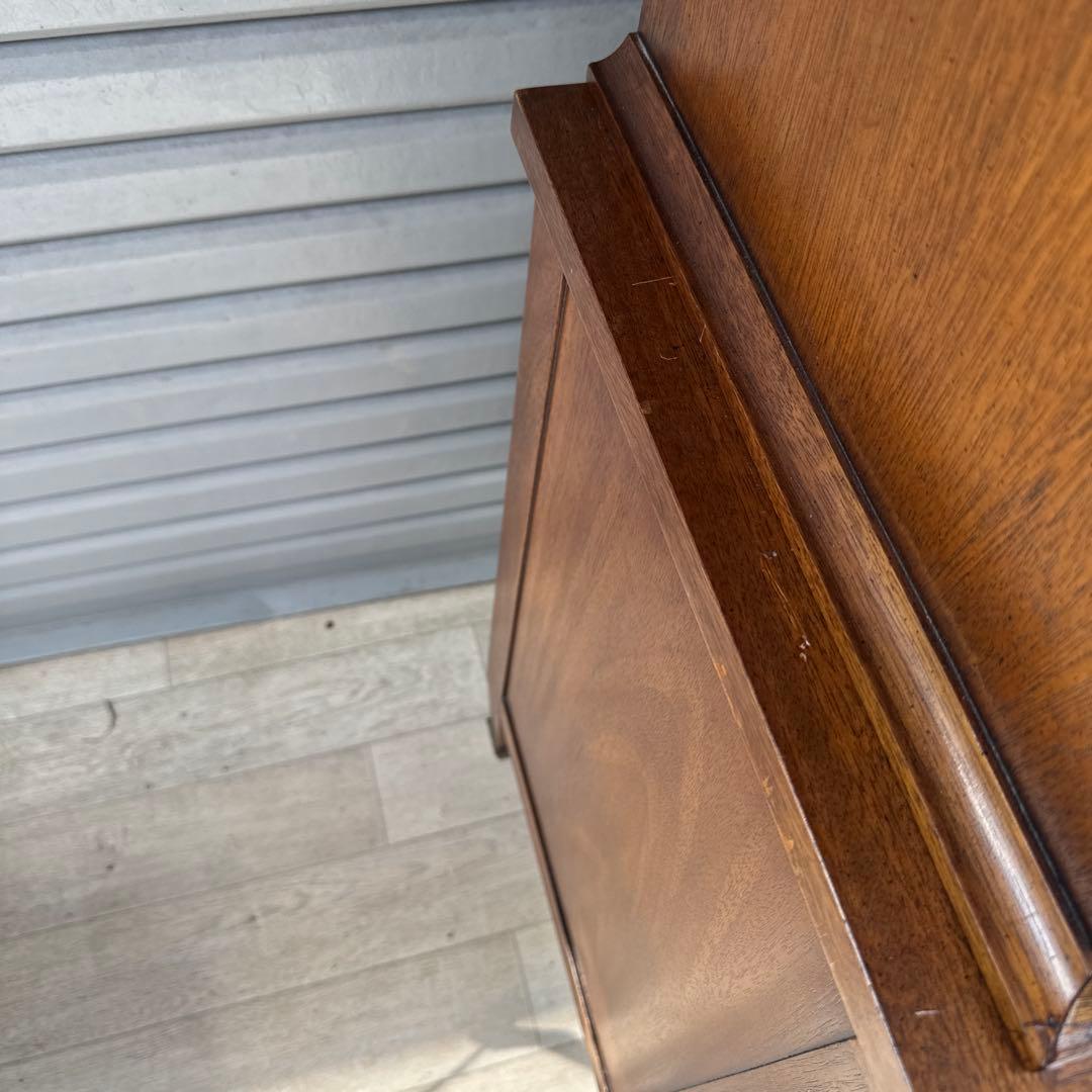 ドレクセルヘリテイジ トライユン　食器棚　カップボード　飾り棚　ドレクセル