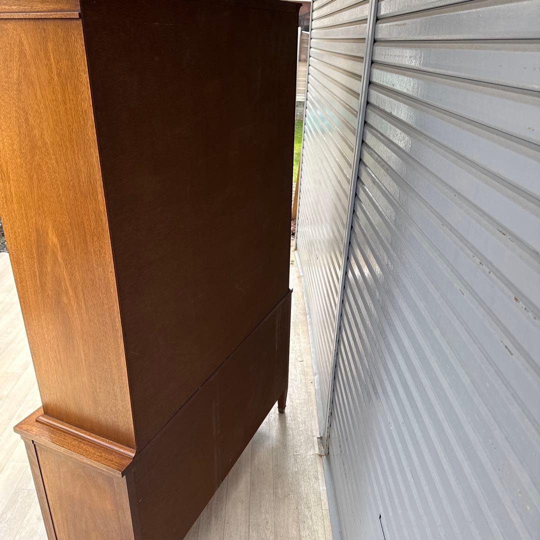 ドレクセルヘリテイジ トライユン　食器棚　カップボード　飾り棚　ドレクセル