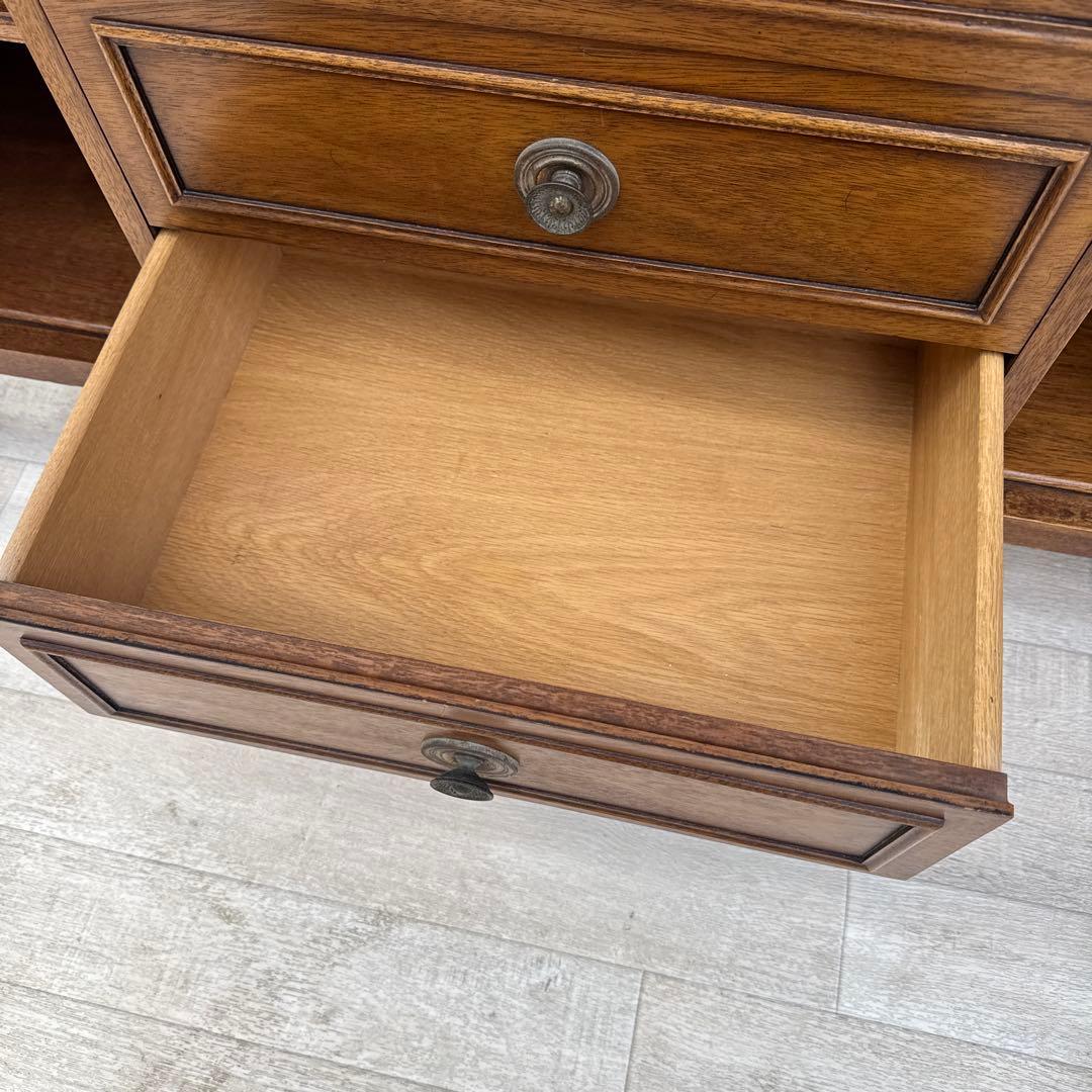 ドレクセルヘリテイジ トライユン　食器棚　カップボード　飾り棚　ドレクセル