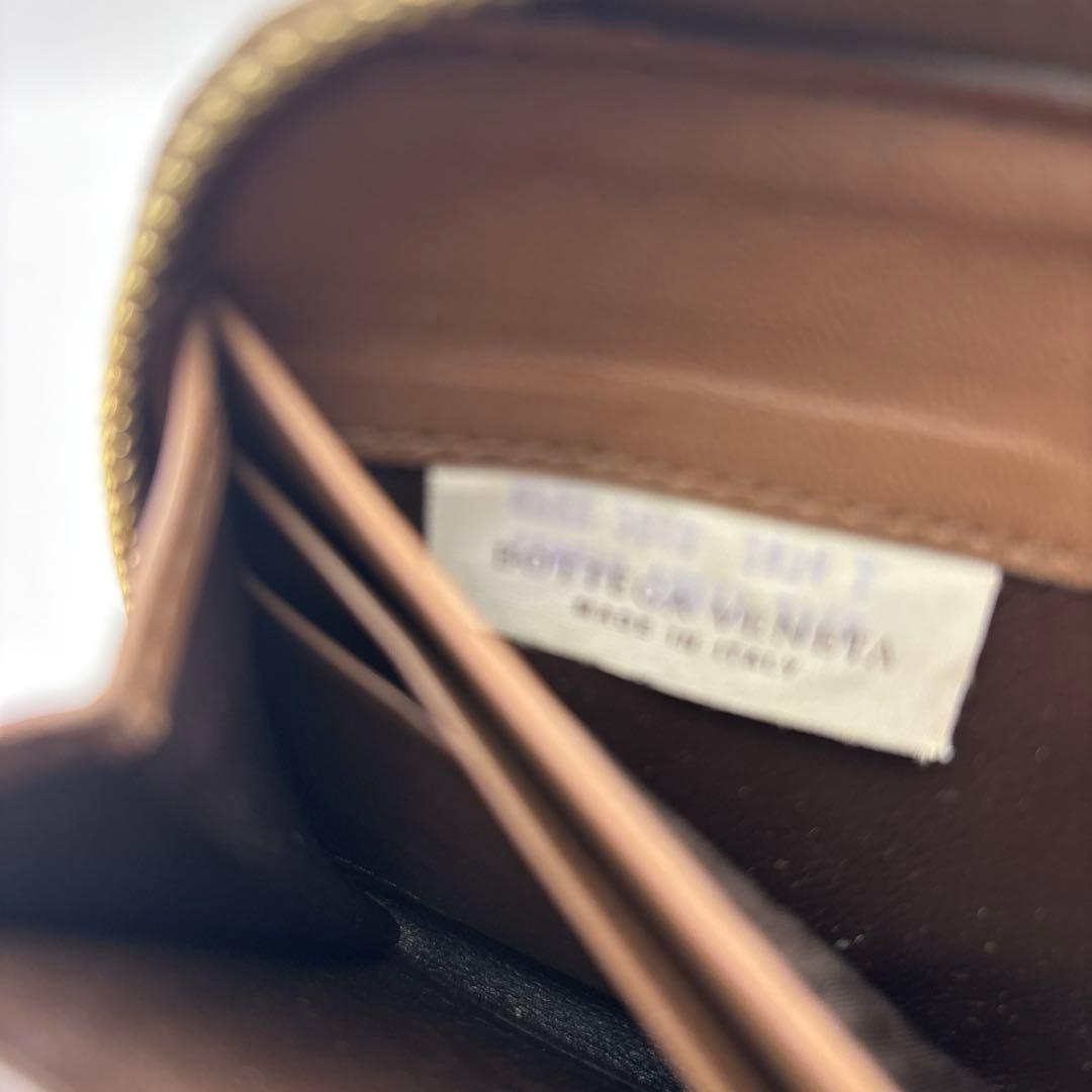 ①◆正規品◆ボッティガヴェネタイントレチャート ラウンドファスナー長財布