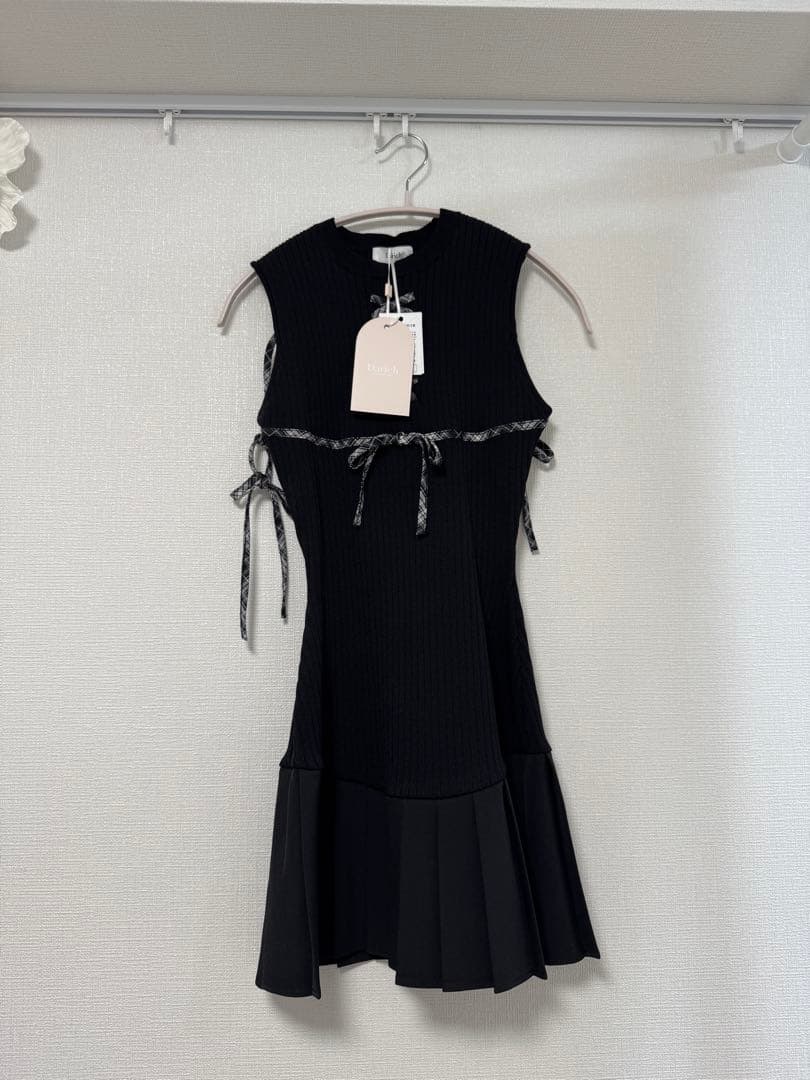【新品未使用】darich ドッキングレースアップミニワンピース　フリーサイズ♡