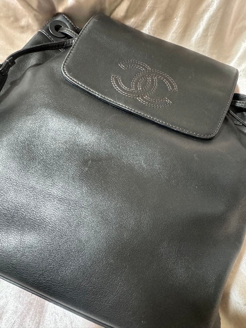 シャネル リュック　表参道正規店メンテ済み ハワイ購入本物 ココマークブラック