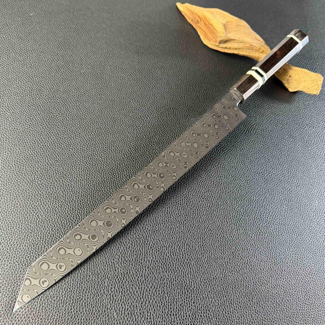 9631新品 ダマスカス切付包丁 尺 深海波紋105層 黒檀黒水牛白三本巻八角柄