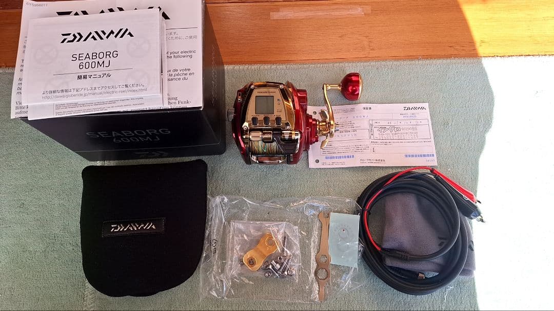 DAIWA SEABORG 600MJ 電動リール