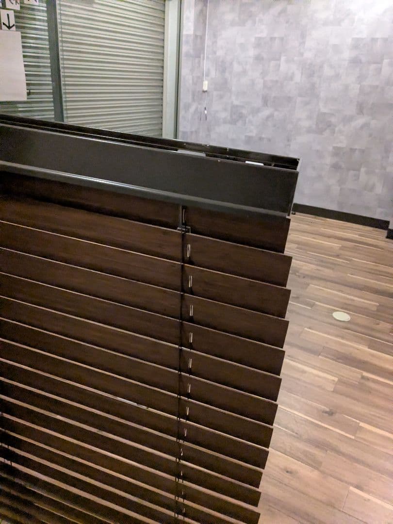 ウッドブラインド