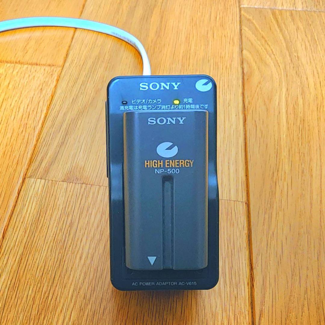 【動作確認済】 SONY Hi8 高画質 ビデオカメラ CCD-TR3 セット