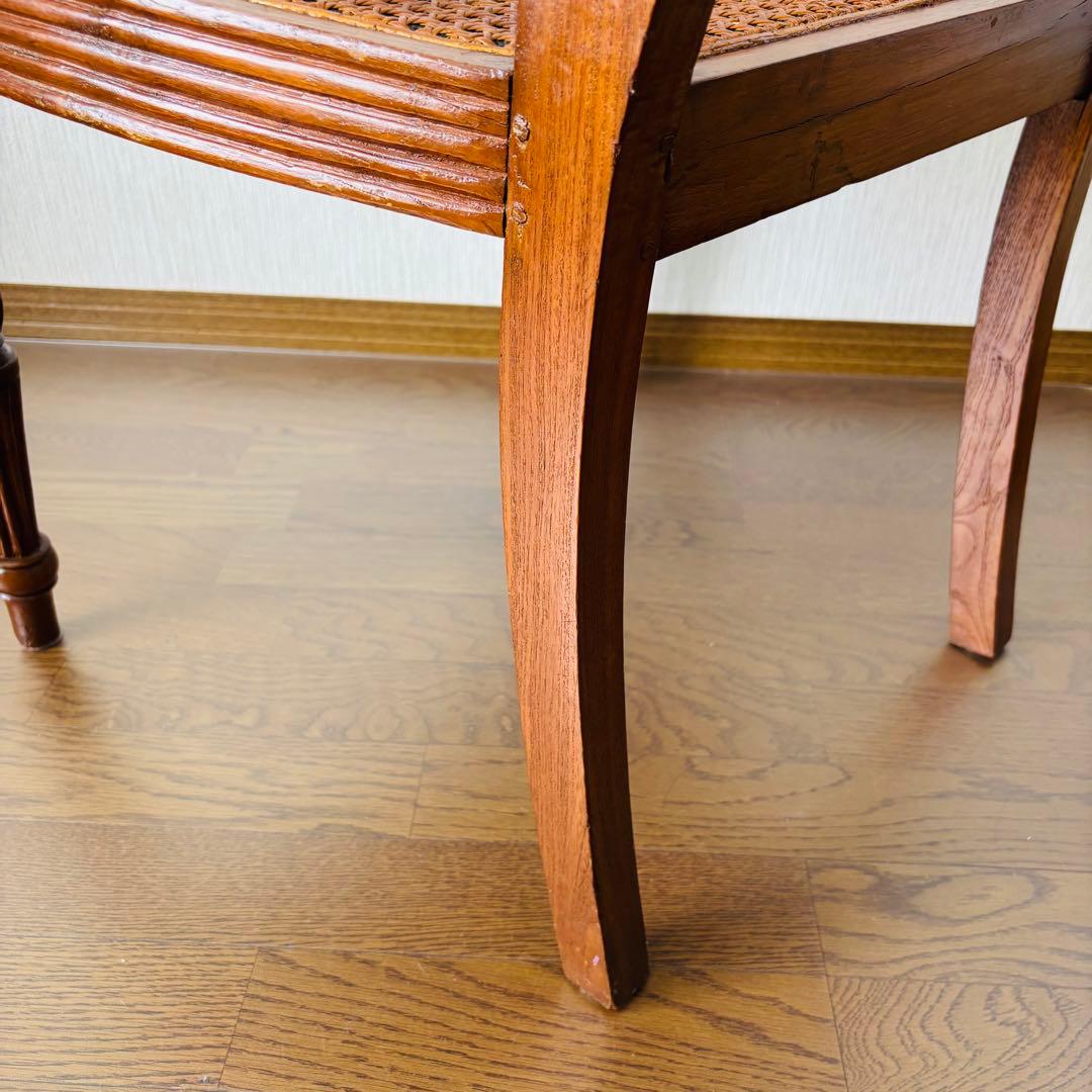 送料込み ヴィンテージ アームチェア 英国調 チッペンデール風 椅子 ラタン座面