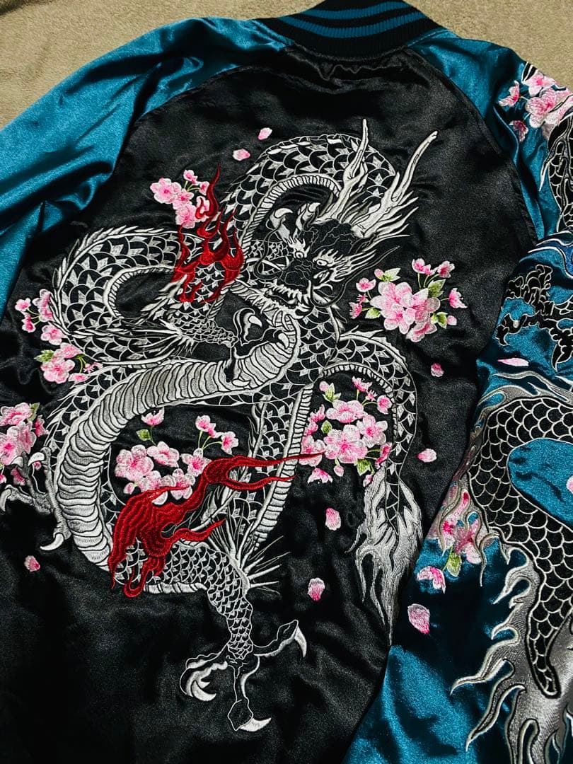 美品 未使用近い ROGUE 龍日本限定 スカジャン サテン vintage 青