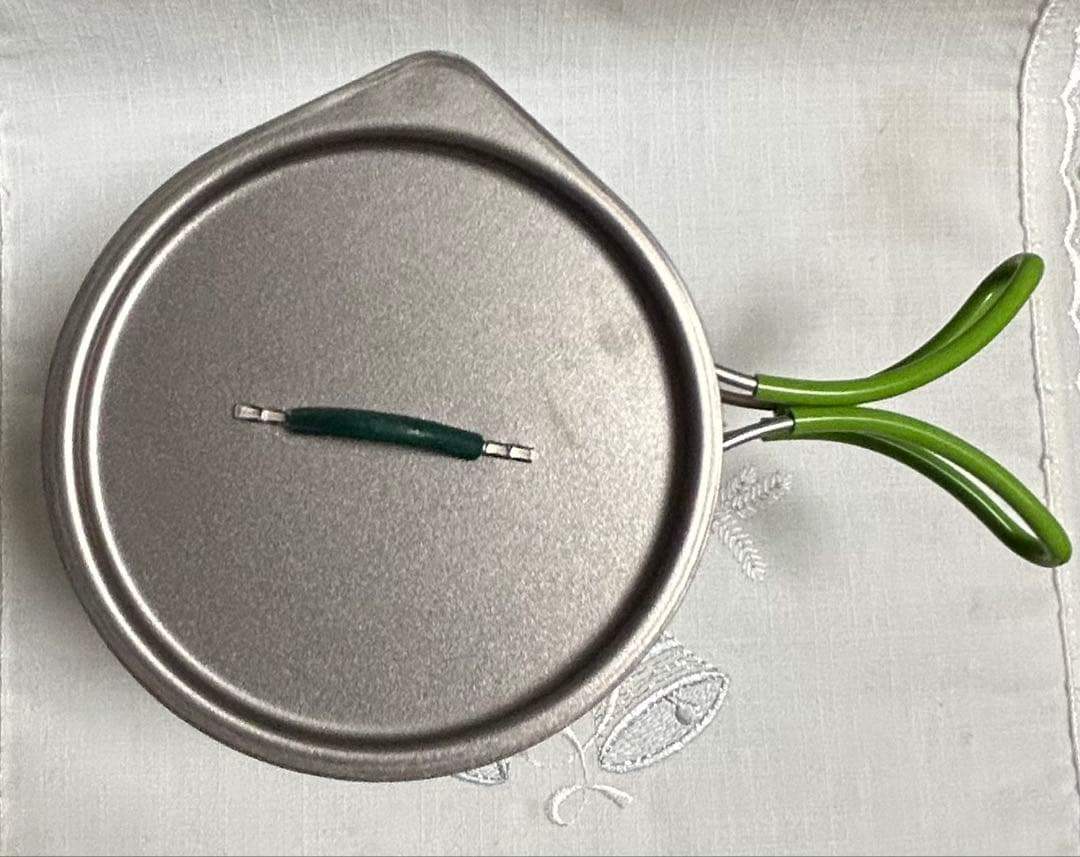 【新品未使用】カップヌードル型チタンクッカー