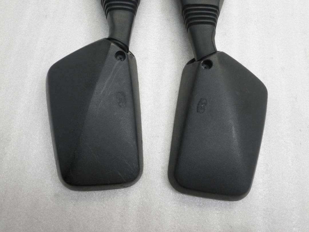 y*1様 フュージョン mf02　純正ミラー左右セット　純正ボルト付き