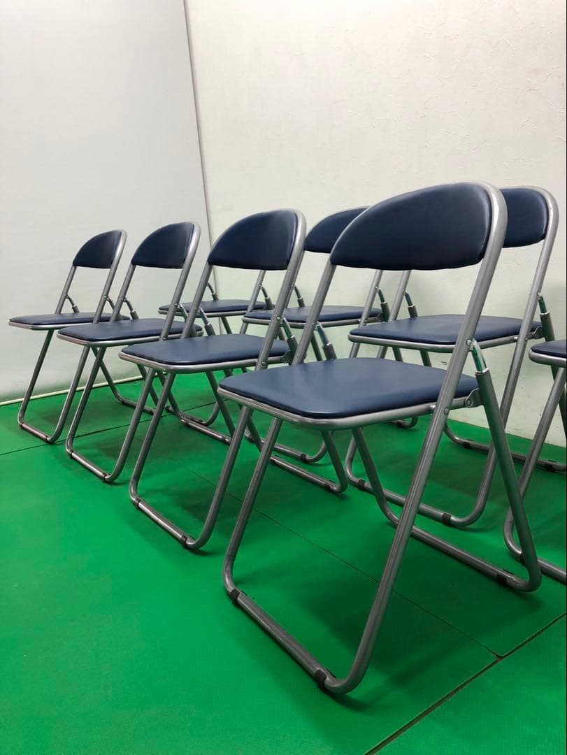 ☆引き取り限定販売☆折りたたみ椅子　8脚セット　紺