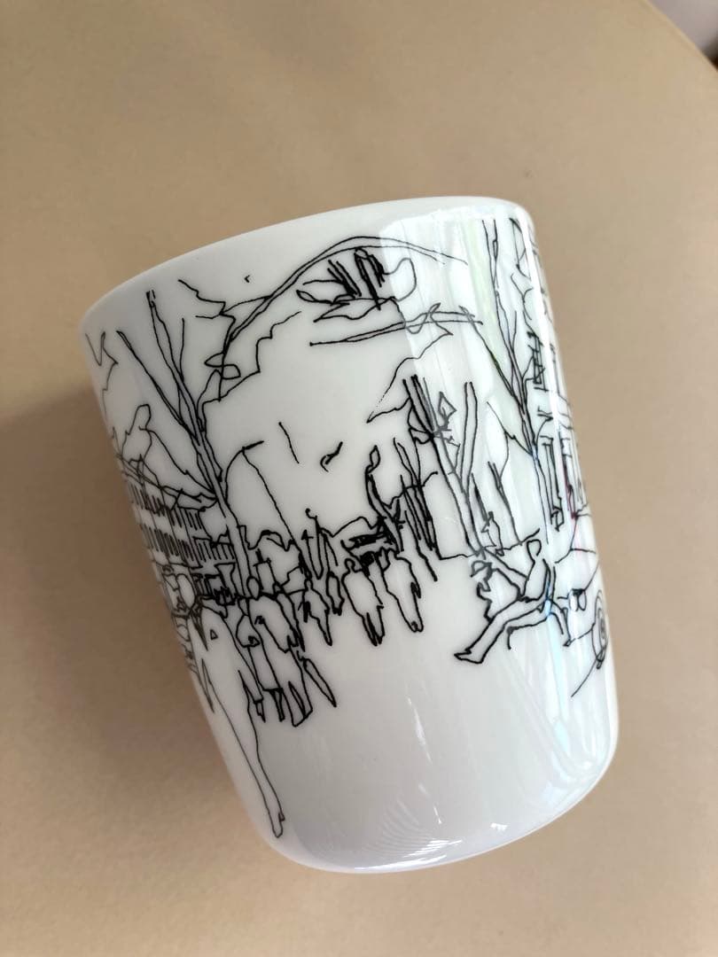 廃盤 マリメッコ oiva HETKIAMOMENTS ラテマグ　モノクロ