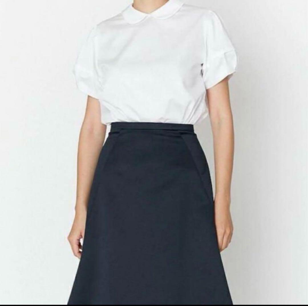 【美品】ーコチャン　ラウンドカラー　ホワイト パフスリーブ シャツ