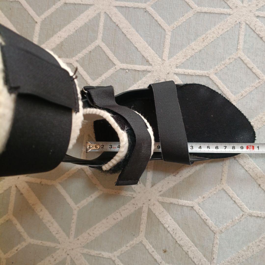 左オルトップ装具