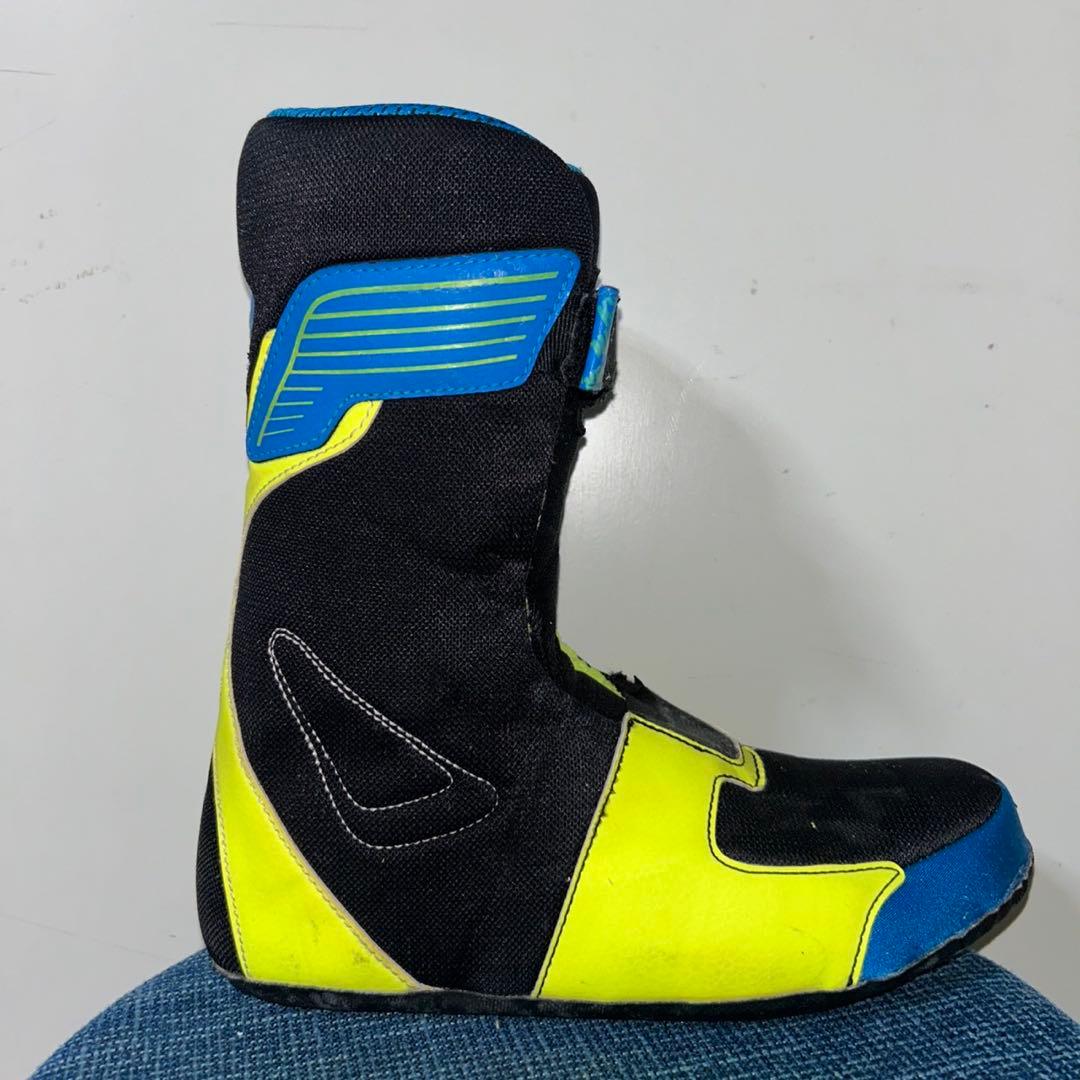 レアNIKE ZOOM怪獣　ナイキ　スノーボードブーツ　25cm