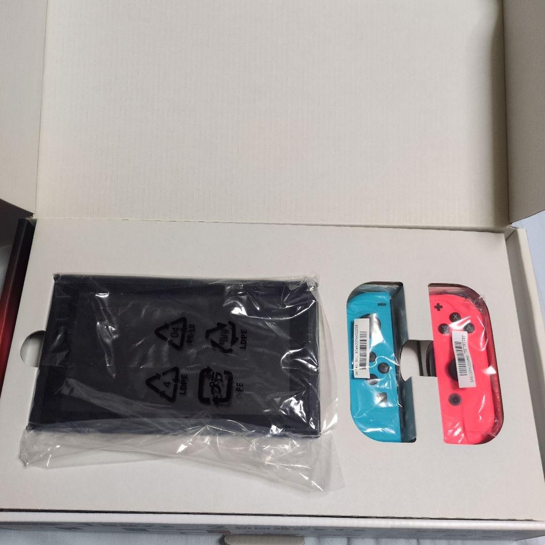 Nintendo SWITCH本体（HAC-S-KABAA）