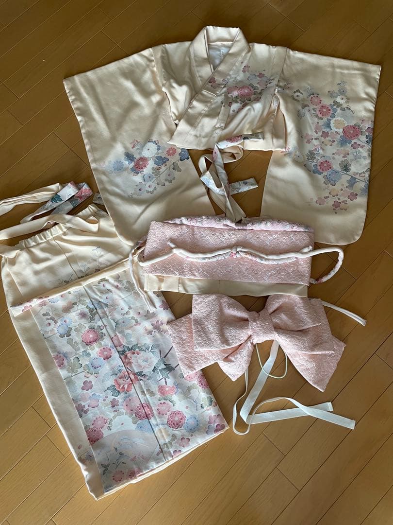 七五三　子供用着物　キッズ　女の子　和服　3歳5歳7歳　レース　イエローベージュ