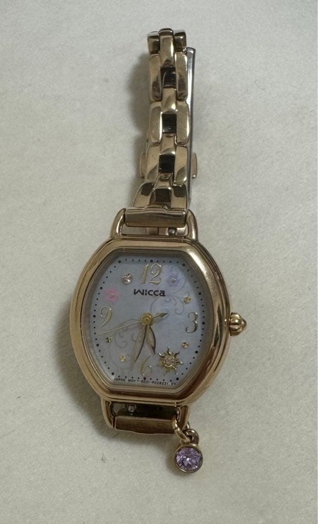 CITIZEN　Wicca　ディズニー　ラプンツェル　ソーラー時計