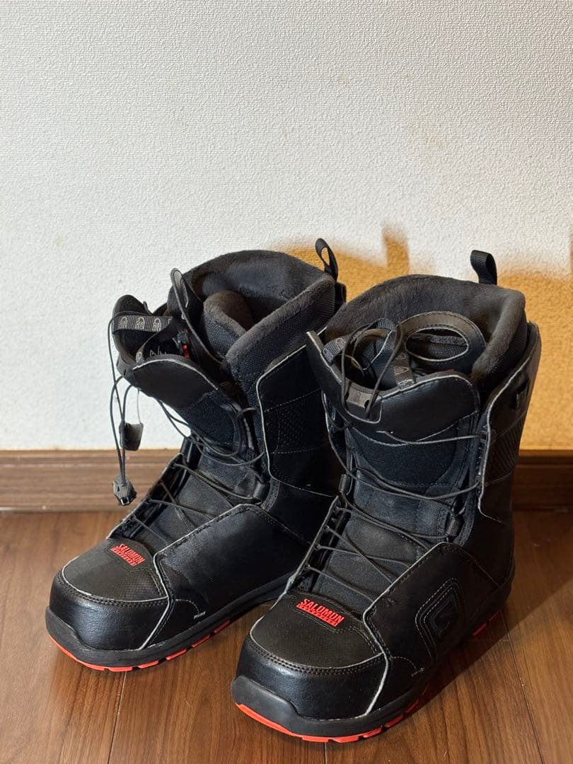 Salomon サロモンスノーボードブーツ ブラック/レッド