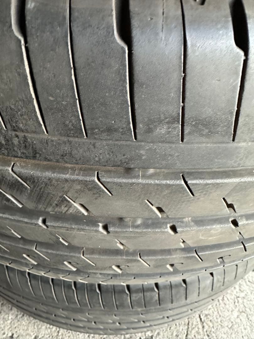 chata①ダンロップ VEURO VE303 245/50r18、2本