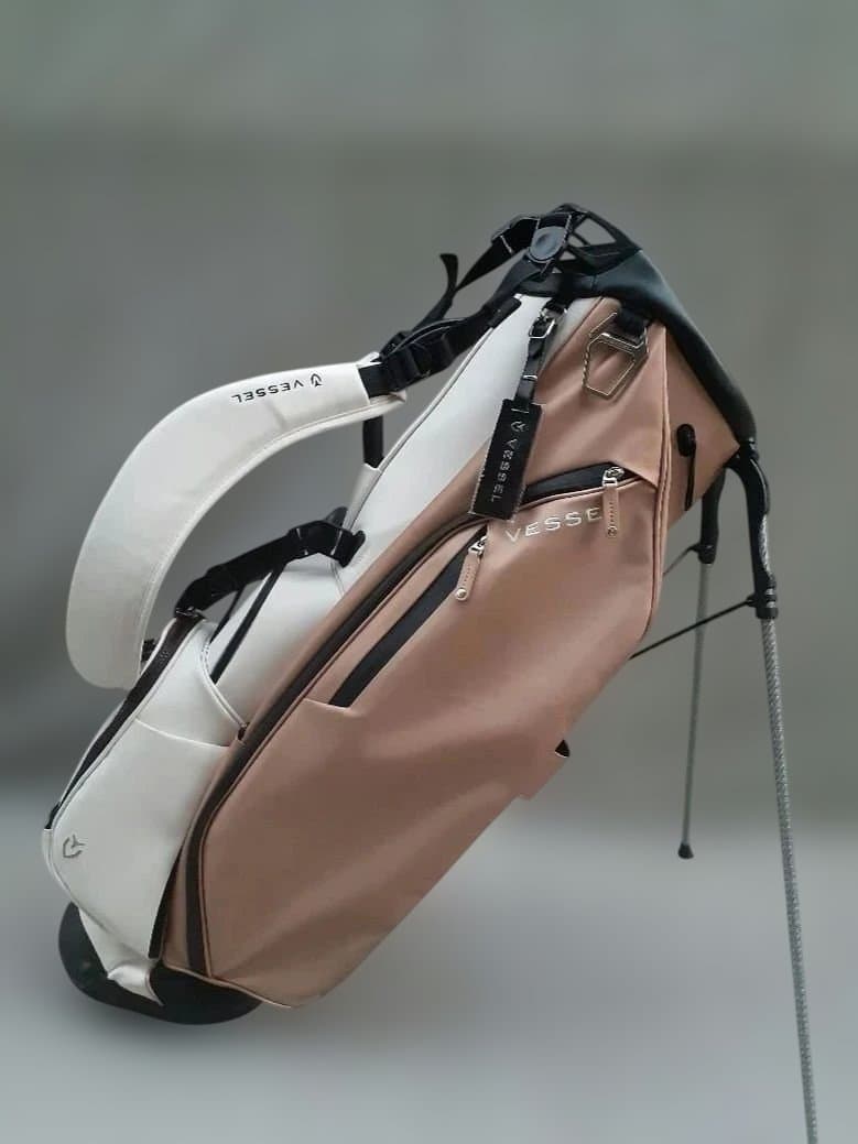 希少カラー　美品　ベゼル　キャディバッグ　VESSEL PLAYER 3.0
