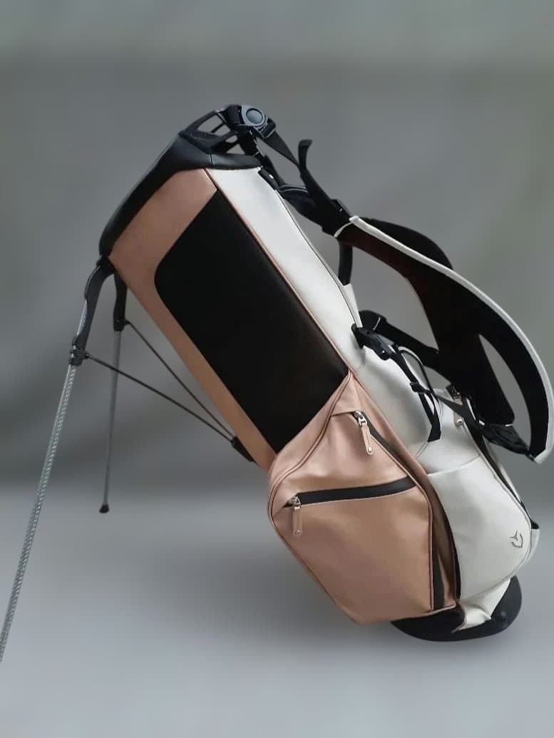 希少カラー　美品　ベゼル　キャディバッグ　VESSEL PLAYER 3.0