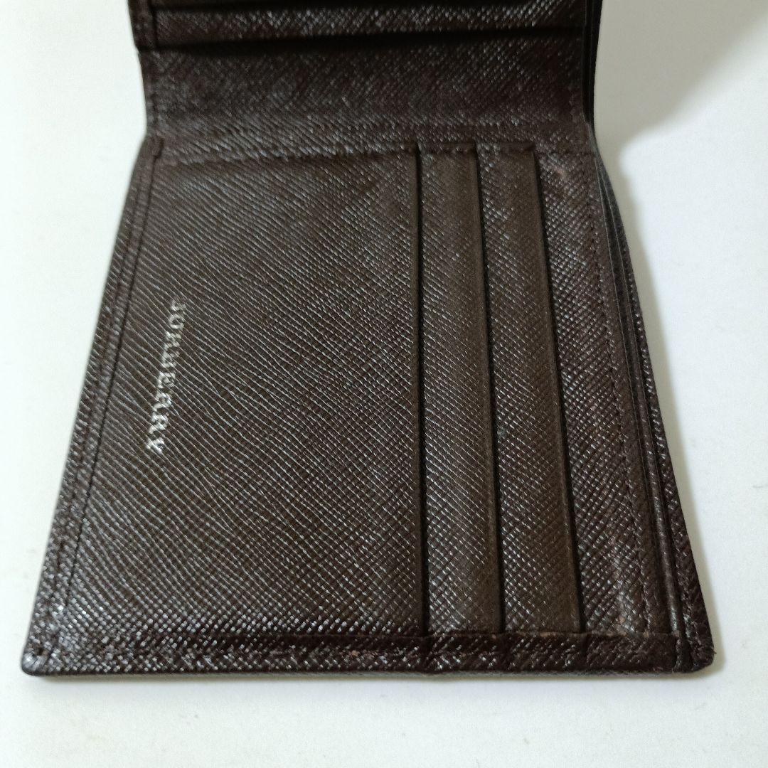 BURBERRY　バーバリー　二つ折り財布　レザー　ダークブラウン　ノバチェック