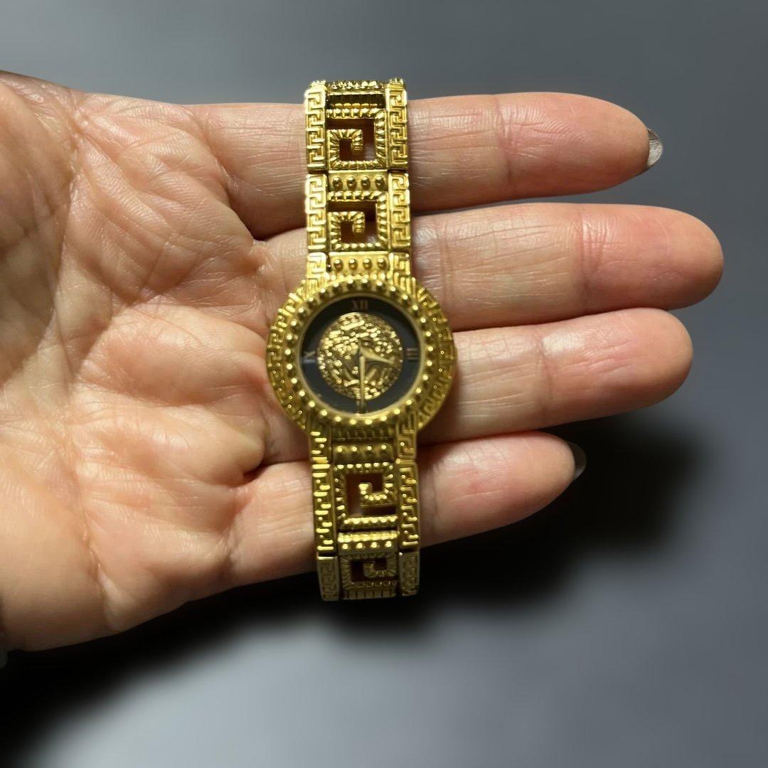Gianni Versace ゴールド メッキ　腕時計