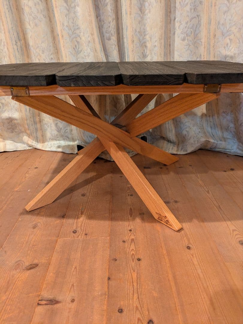 OUTSIDE IN　アウトドアイン　テーブル