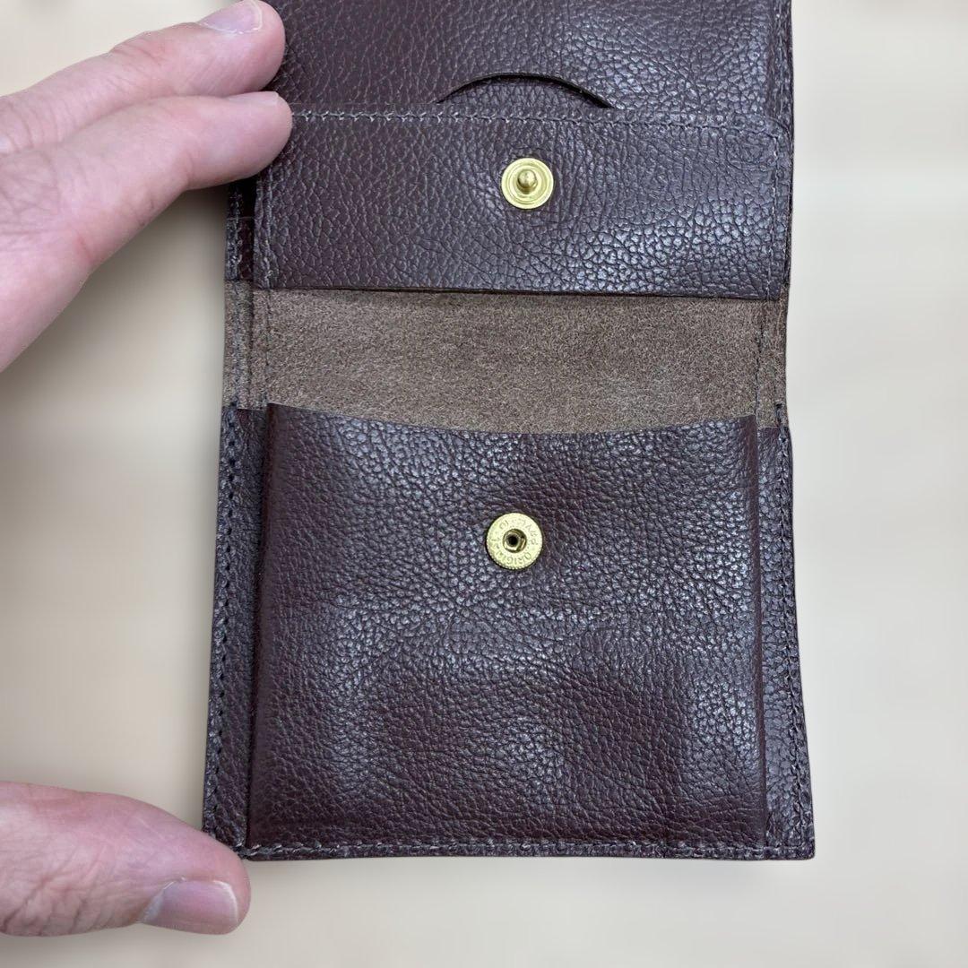美品　イルビゾンテ　折り財布　オールレザー　ロゴ刻印　ダークブラウン
