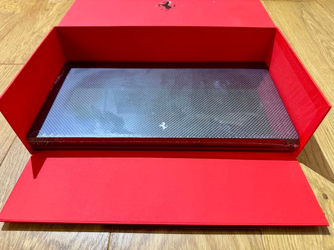 置物 Ferrari SF90 STRADALE CAST MODEL