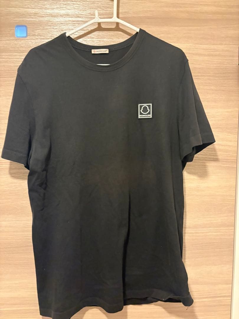 MONCLER 黒 Tシャツ ロゴ入り　XL